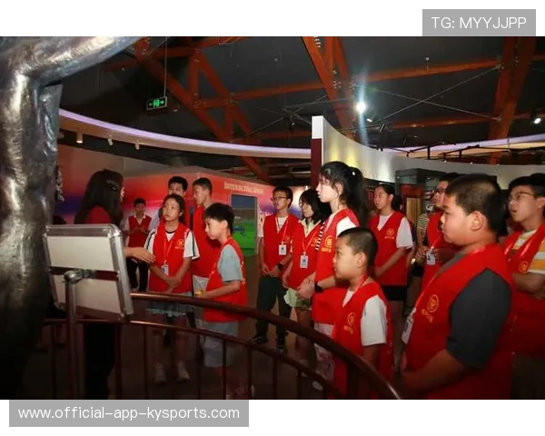 职业俱乐部是否推动球员参与社会公益和志愿服务,足球俱乐部社会公益 职业俱乐部是否推动球员参与社会公益和志愿服务,足球俱乐部社会公益