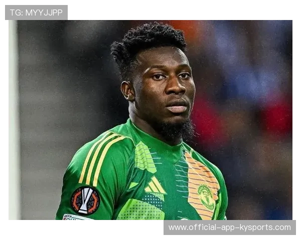 奥纳纳在比赛末段化解对方单刀球射门——那一刻,守门员为球队书写传奇 奥纳纳在比赛末段化解对方单刀球射门——那一刻,守门员为球队书写传奇